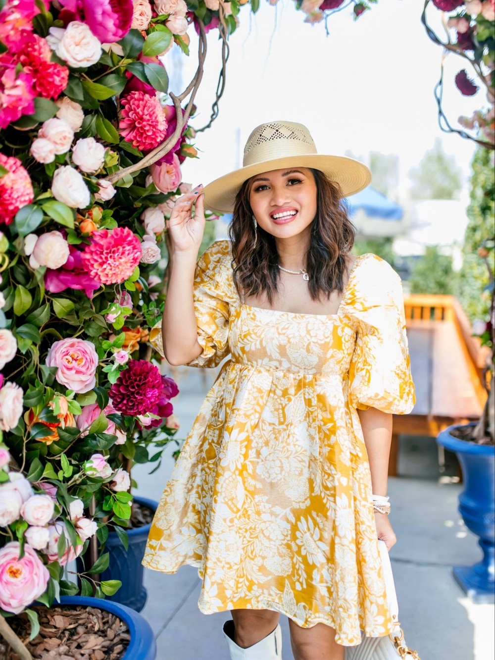 Storia Yellow and White Floral Satin Dress